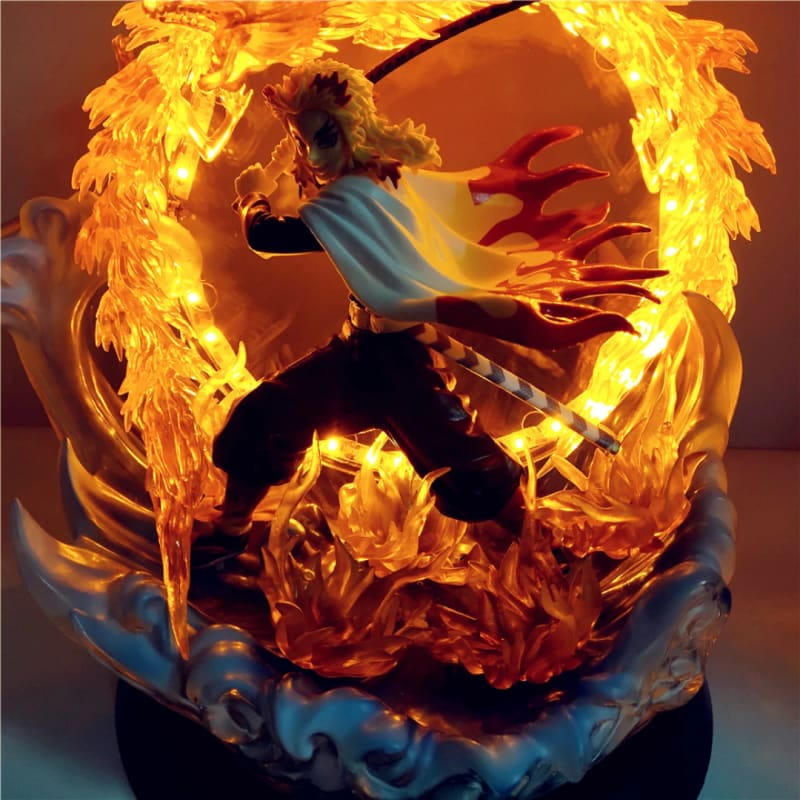 Kyojuro Rengoku LED Figur "Flammans andning" – Demon Slayer™