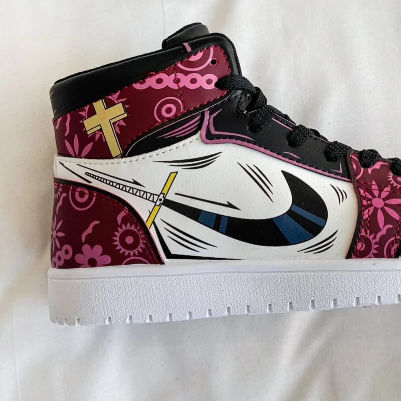 Dracule Mihawk Sneakers – One Piece™