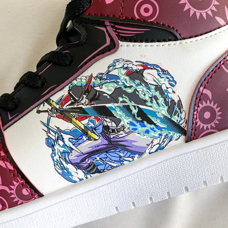 Dracule Mihawk Sneakers – One Piece™