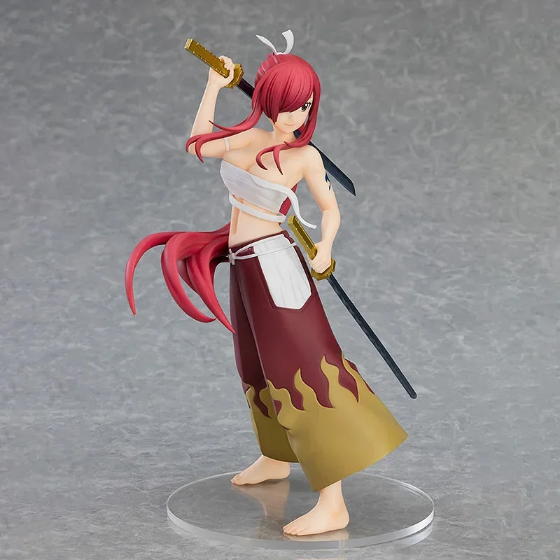 Erza Figur "Hakama-rustning" – Fairy Tail™