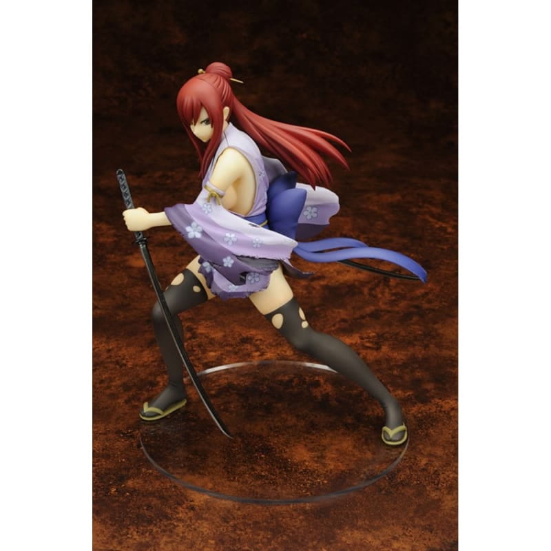 Erza Scarlet Figur "Robe of Yuen" – Fairy Tail™