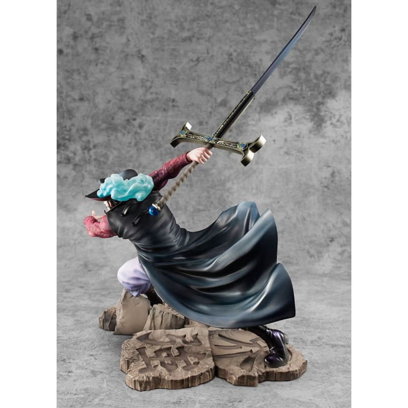 Figur Dracule Mihawk - One Piece™