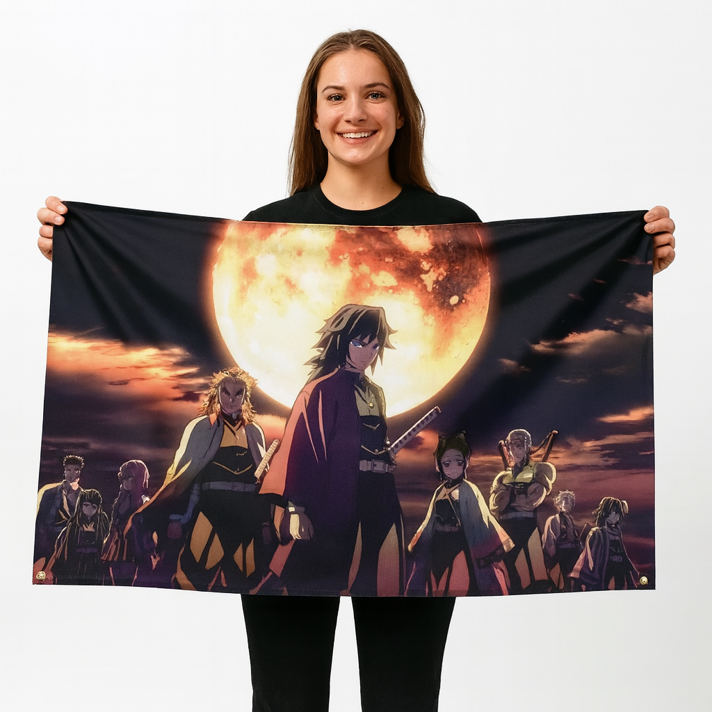 Flagga med Pelarna ”Under den blodröda månen” – Demon Slayer™