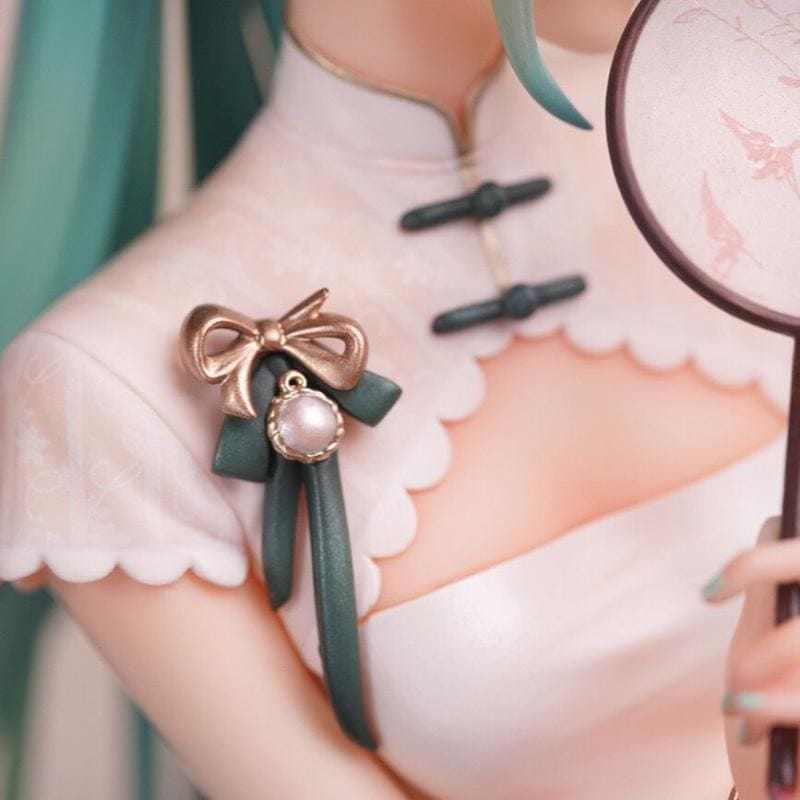 Hatsune Miku Figur "Kimono" – Hatsune Miku™