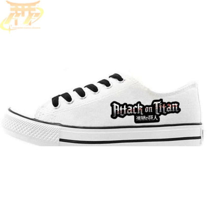 Utforskningskåren Sneakers - Attack on Titan™