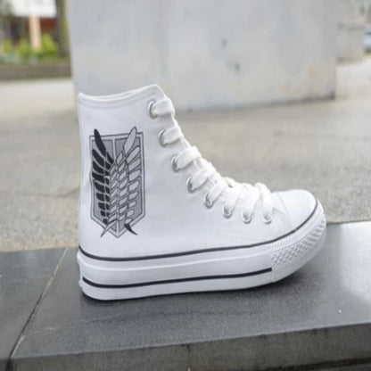 Utforskningskåren Sneakers - Attack on Titan™